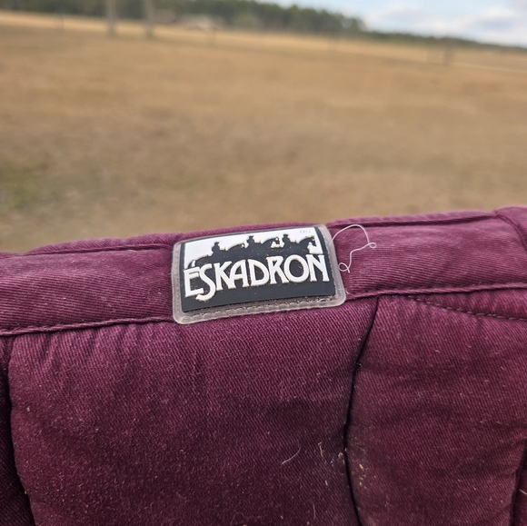 Eskadron Dressage Pad & Polos - Picture 3 of 11
